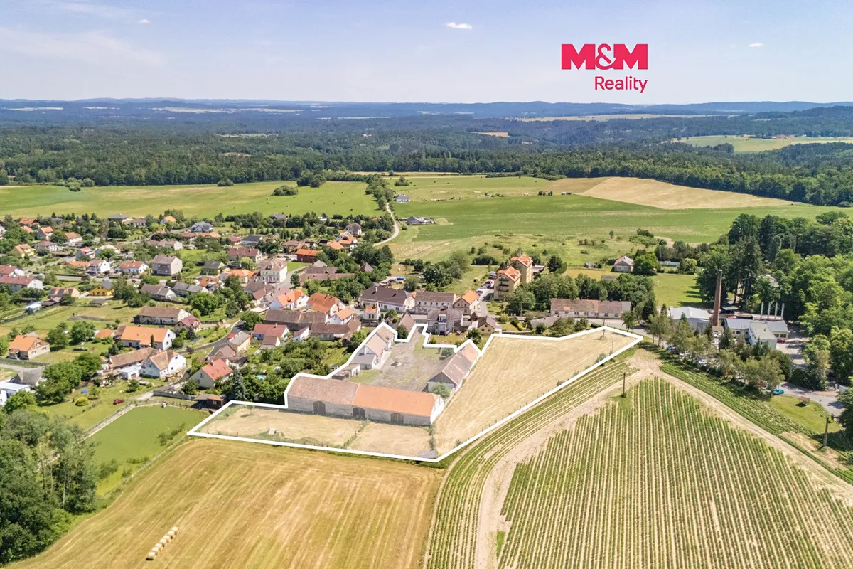 Prodej komerčního pozemku 16101 m²